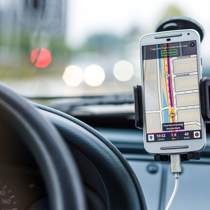 How Does GPS Improve Vehicle Safety?